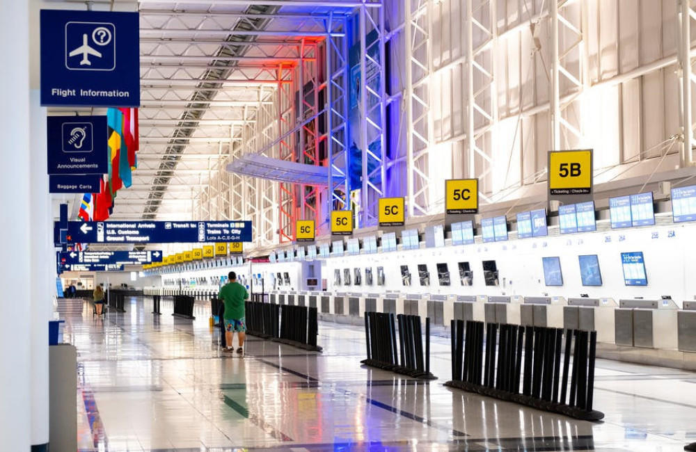 Wat zijn de goedkoopste dagen om een vliegticket naar Spanje te boeken?