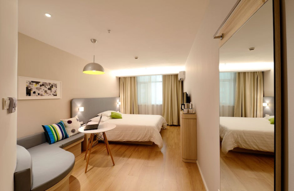 Waar kun je goedkoop een hotel boeken in Amsterdam in 2025?