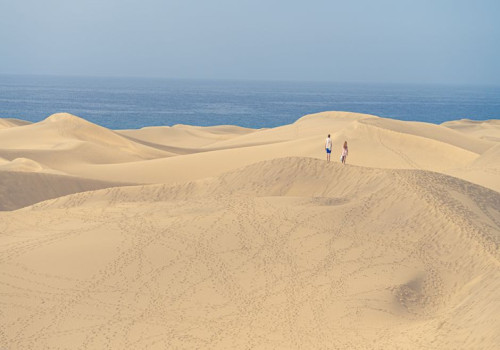 Hoe warm is het op Gran Canaria in december 2026 en kun je dan in zee zwemmen?