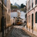 Hoe warm is het in Lissabon in de herfstvakantie van oktober 2026 en wat neem je mee?