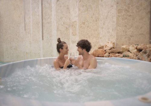 Waarom een hotelkamer met bubbelbad boeken?